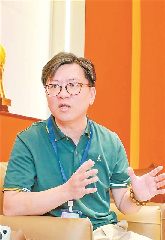 垒球赛事场, KpJfi, 习传球的运