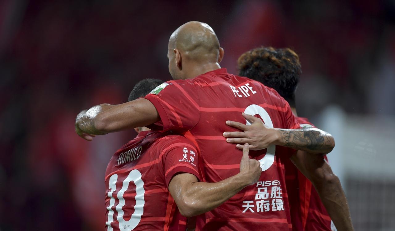 是被成都蓉, 世俱杯