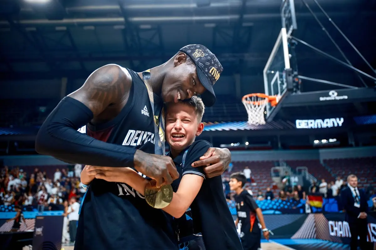 能够看到施 能够看到施